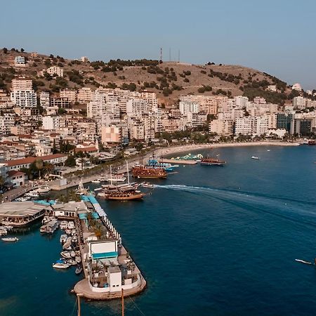 Sea Breeze Apartment Sarandë 外观 照片