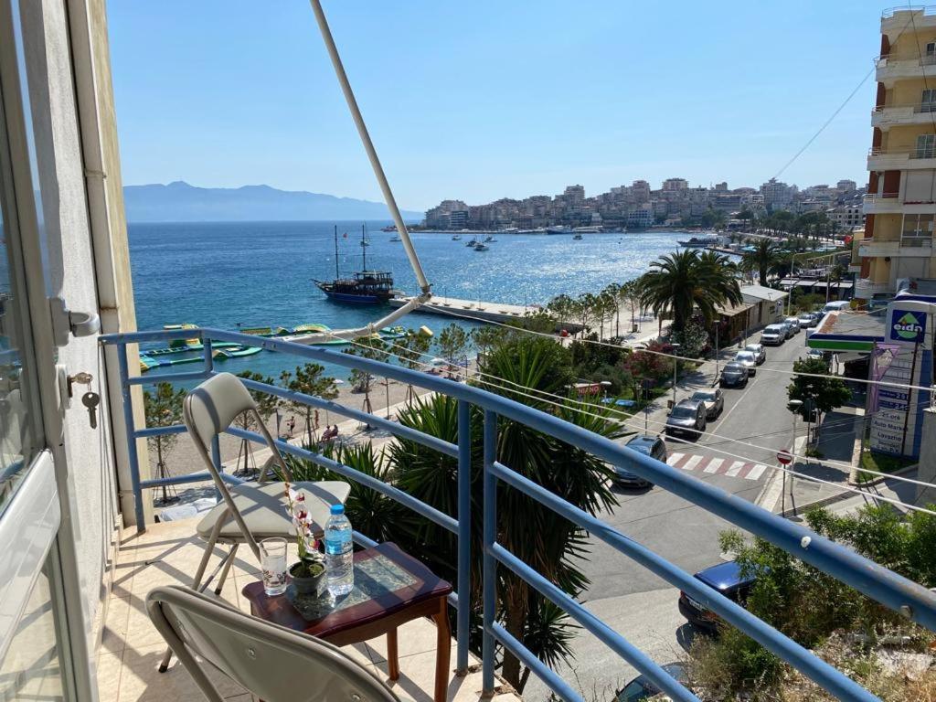 Sea Breeze Apartment Sarandë 外观 照片