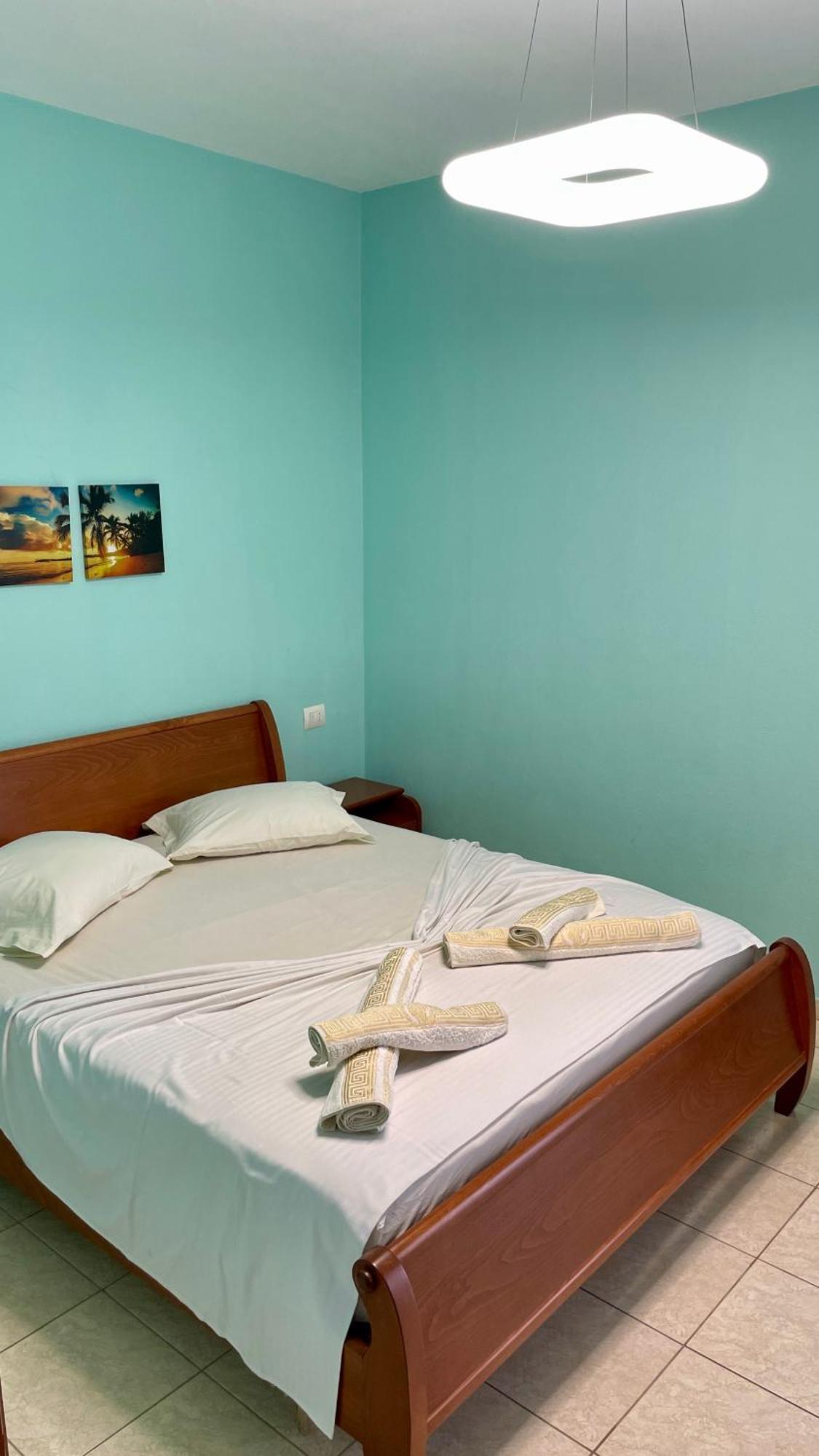 Sea Breeze Apartment Sarandë 外观 照片