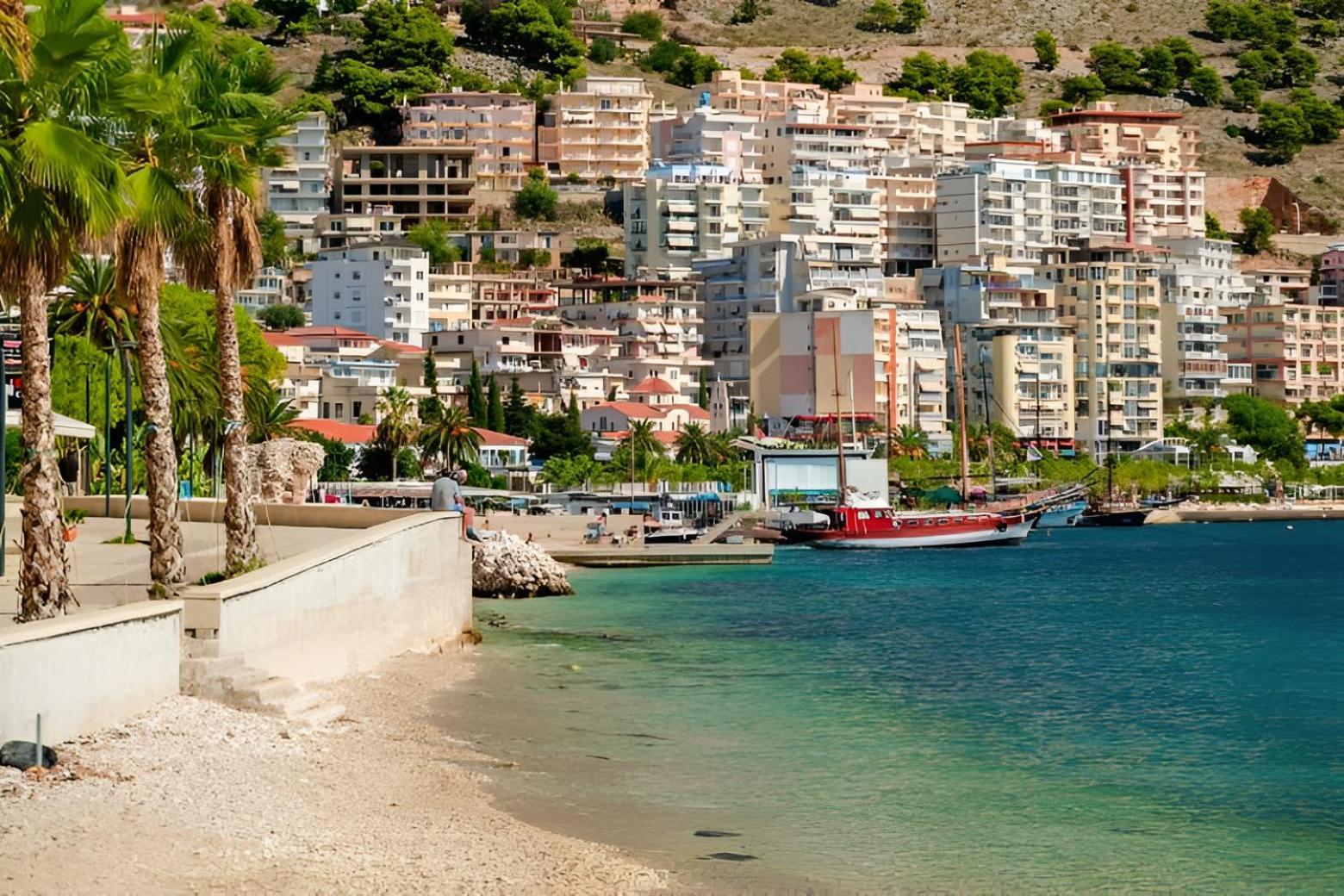 Sea Breeze Apartment Sarandë 外观 照片